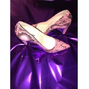 Dune London SnakeSkin Heels (Pink)